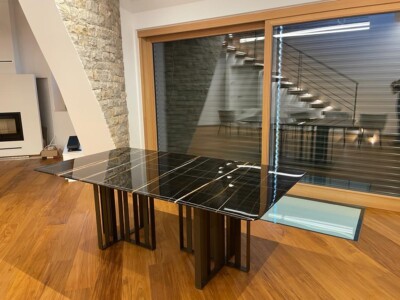 Tavolo in ferro e vetro